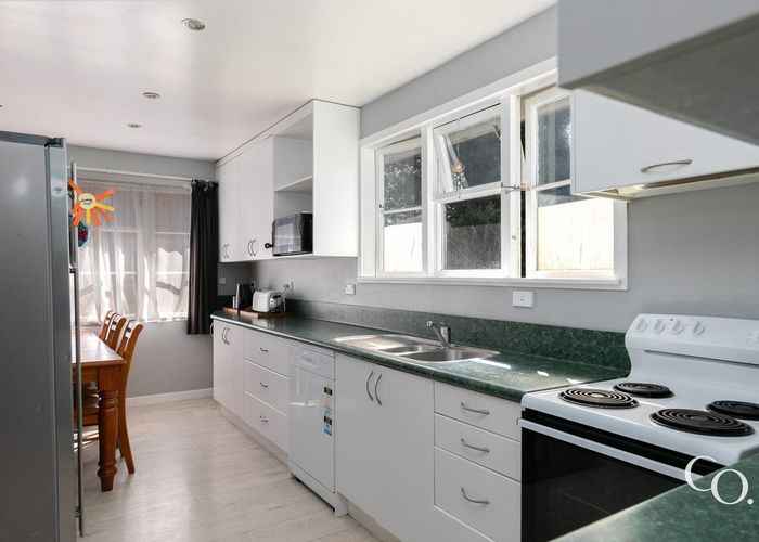  at 1005 Hood Street, Mayfair, Hastings