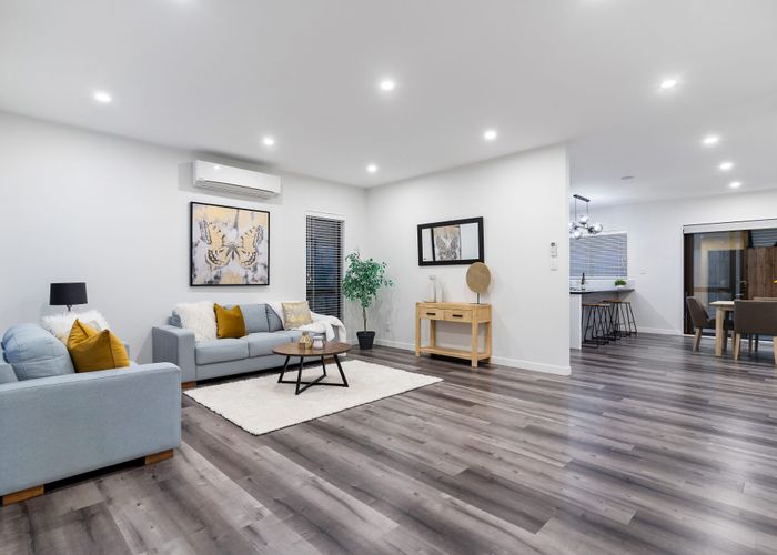  at 14 Arorangi Rise, Te Atatu Peninsula, Waitakere City, Auckland