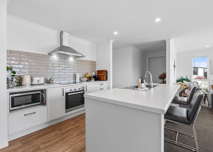  at 27 Raynor Crescent, Pyes Pa, Tauranga, Bay Of Plenty