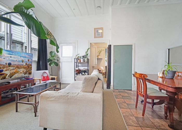  at 39 St Albans Avenue, Mount Eden, Auckland City, Auckland