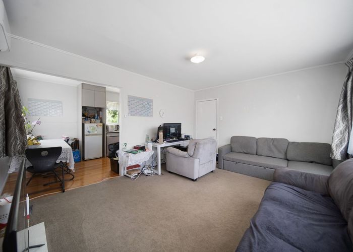  at 8 Haddon Street, Mangere East, Manukau City, Auckland
