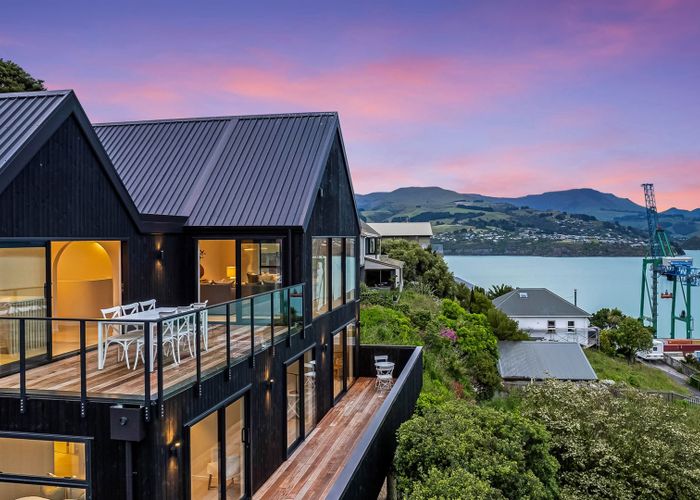  at 7 Reserve Terrace, Lyttelton