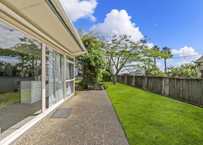 at 10 Gull Lane, Mairangi Bay, North Shore City, Auckland
