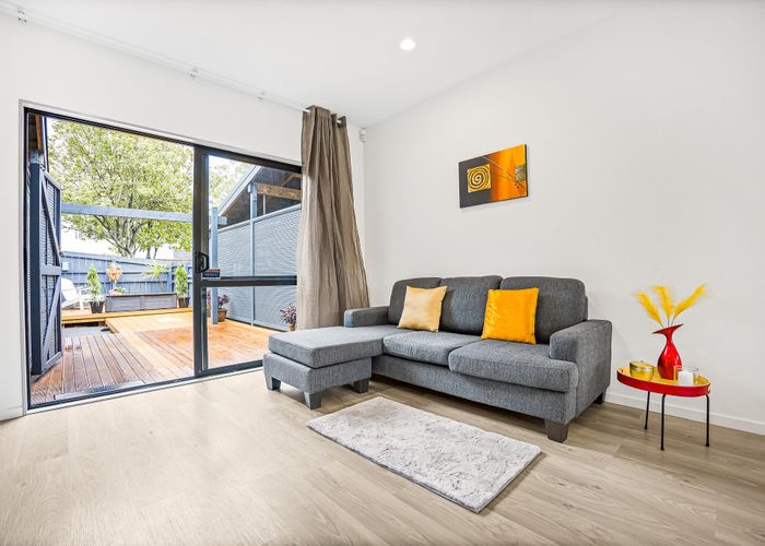  at 63 Rakich Place, Henderson, Waitakere City, Auckland