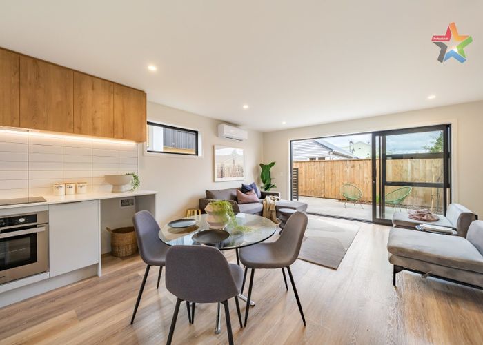  at 6/19 Bush Street, Naenae, Lower Hutt