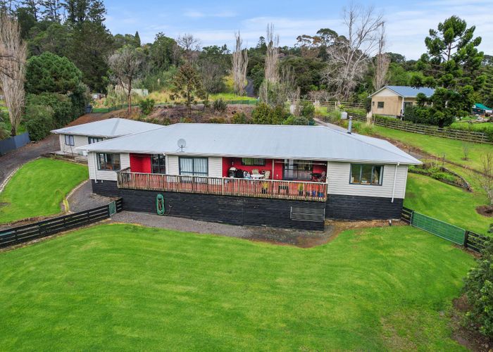  at 9C Valder Place, Waiomu, Thames