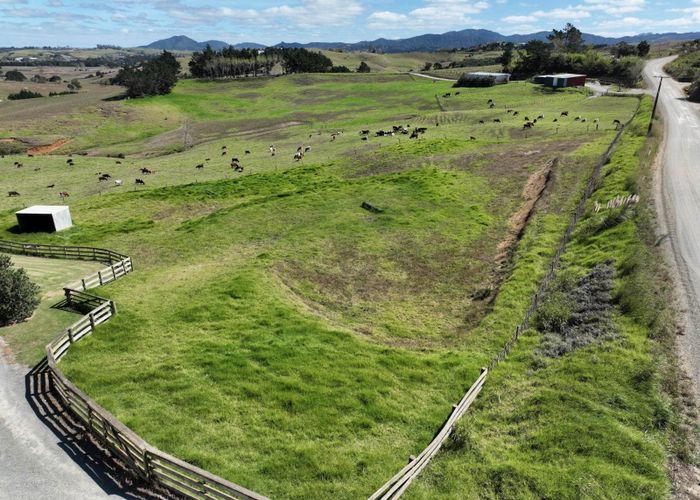  at 860  Kaiwaka Mangawhai Road, Kaiwaka, Kaipara, Northland