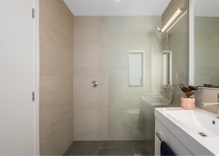  at 71 Oakum Road, Whitby, Porirua, Wellington