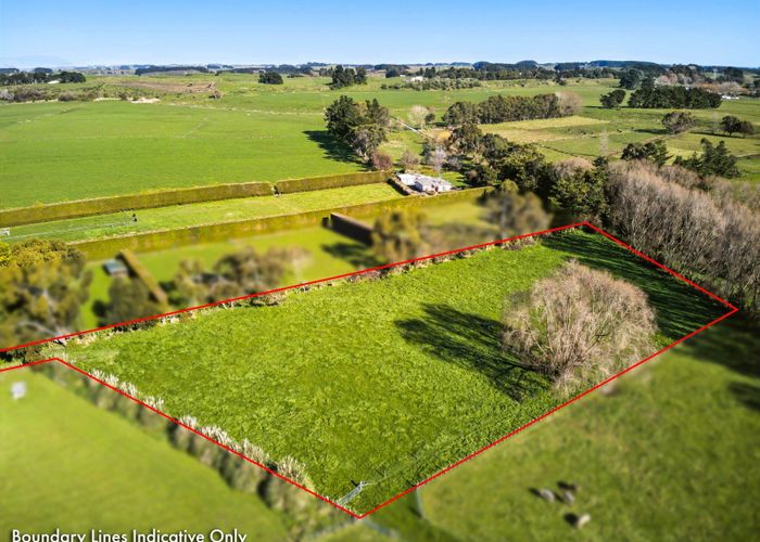  at 46 Painua Road, Hokio Beach, Levin