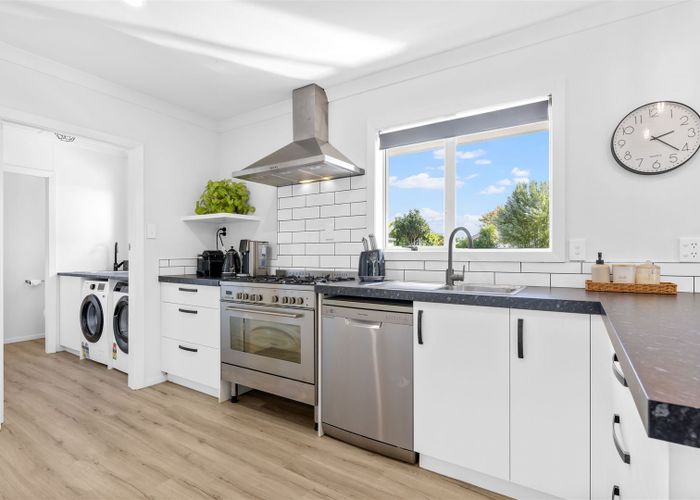  at 7 Pinehurst Crescent, Russley, Christchurch