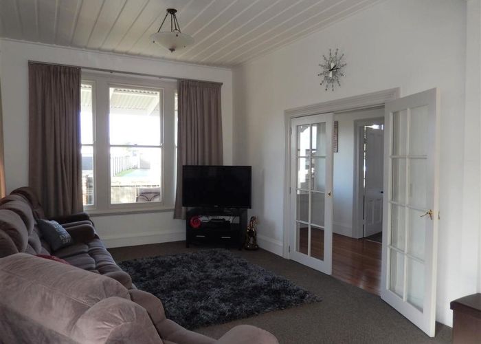  at 374 Carrington Street, Upper Vogeltown, New Plymouth