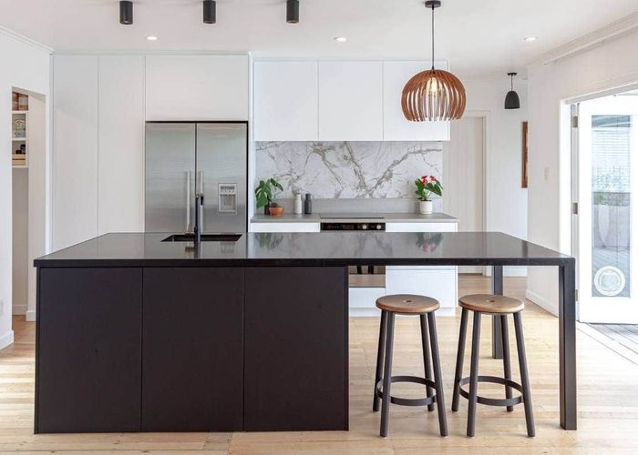  at 112 Lake Road, Belmont, North Shore City, Auckland