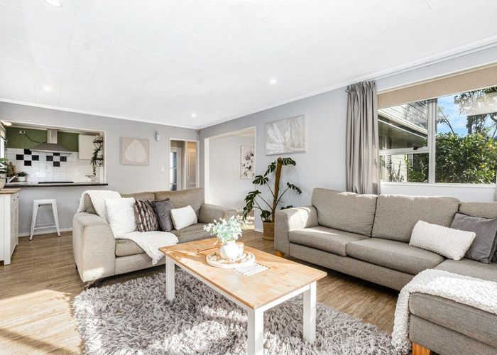  at 143 California Drive, Totara Park, Upper Hutt, Wellington