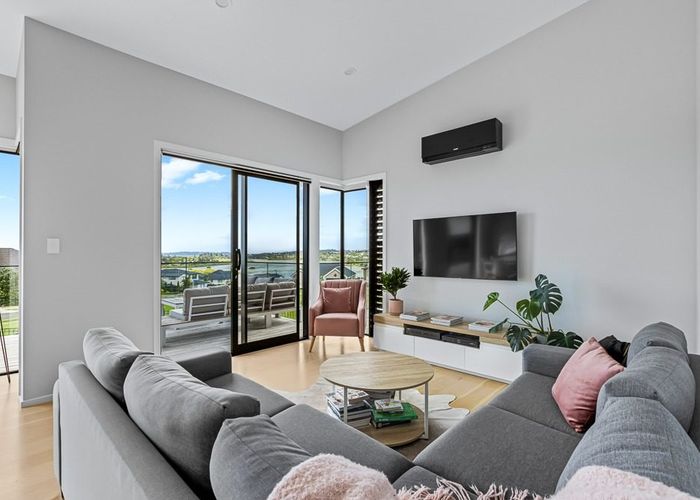  at 46 Maka Terrace, Orewa, Orewa