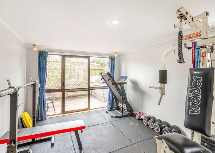 at 10 Broadhead Avenue, Tawhero, Whanganui