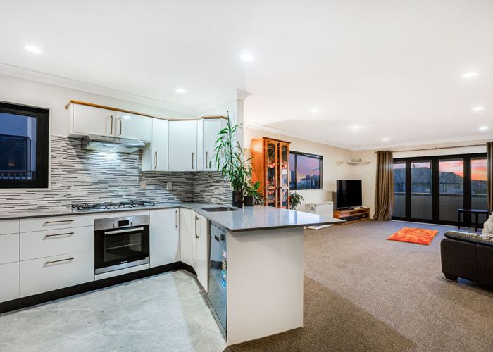  at 125 Eskdale Road, Papakowhai, Porirua, Wellington