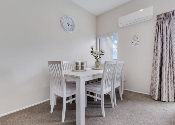  at 111/7 Kelvin Hart Drive, East Tamaki, Manukau City, Auckland