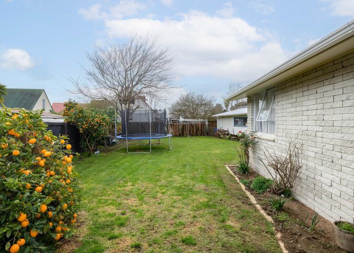  at 44 Elmwood Crescent, Pukete, Hamilton
