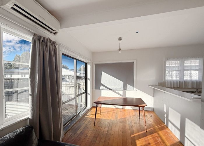  at 869A High Street, Boulcott, Lower Hutt, Wellington