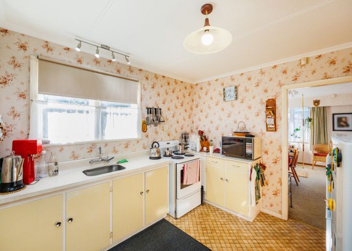  at 183 Tremaine Avenue, Westbrook, Palmerston North