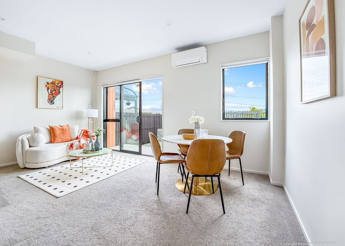  at 2/37 Ambler Avenue, Glen Eden, Auckland