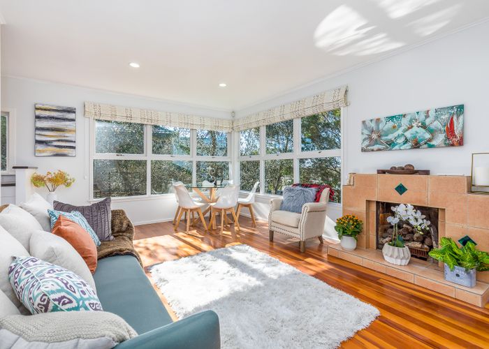  at 21 Raleigh Road, Northcote, Auckland