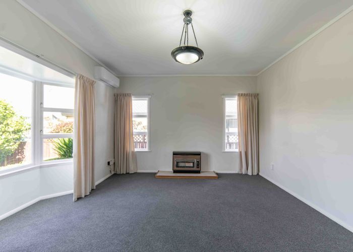  at 21 Pearsons Avenue, Claudelands, Hamilton, Waikato