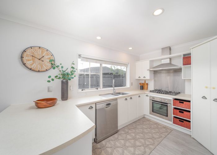  at 4 Gracefield Place, Huntington, Hamilton, Waikato