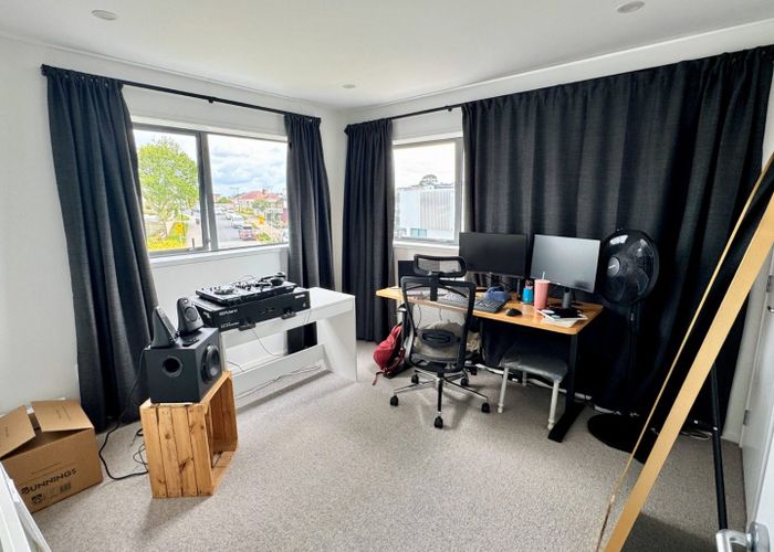  at 34B Freeland Avenue, Mount Roskill, Auckland City, Auckland