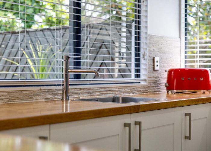  at 56 Ian Sage Avenue, Long Bay, North Shore City, Auckland