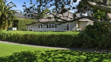  at 15 Achilles Crescent, Narrow Neck, Auckland