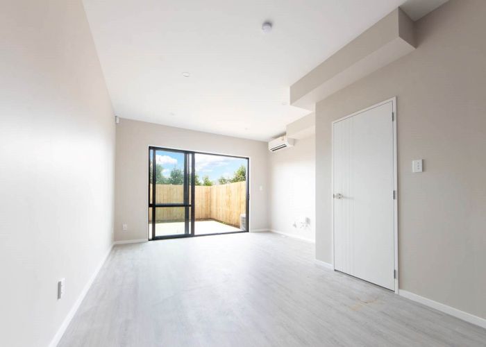  at 6/53 Archibald Road, Kelston, Auckland