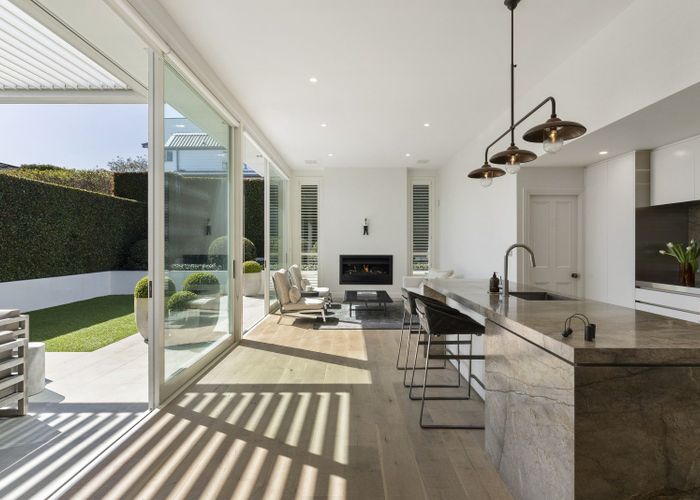  at 39 Lawrence Street, Herne Bay, Auckland
