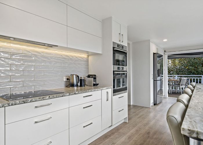  at 48 Eastbourne Road, Remuera, Auckland City, Auckland