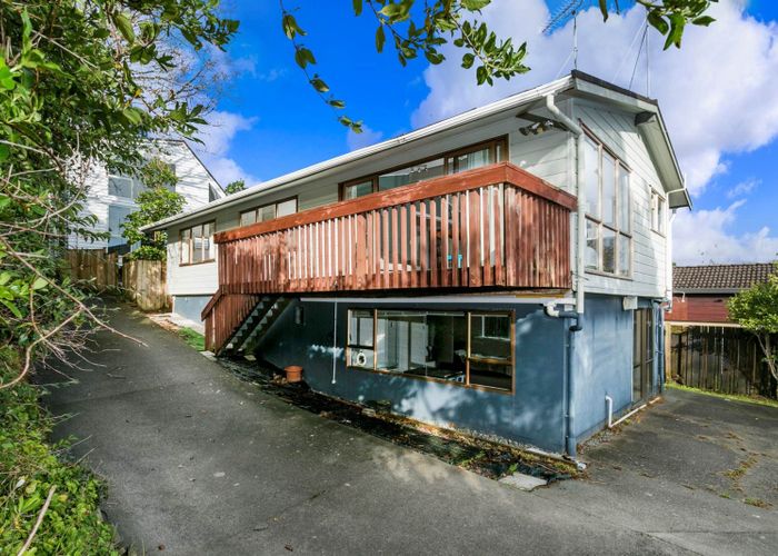  at 1 Alexander Avenue, Torbay, Auckland