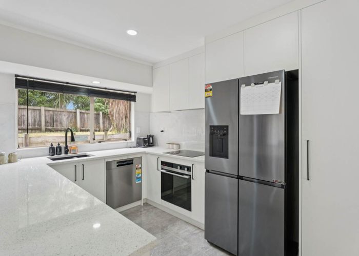  at 4 Deborah Hatton Lane, Mount Wellington, Auckland City, Auckland