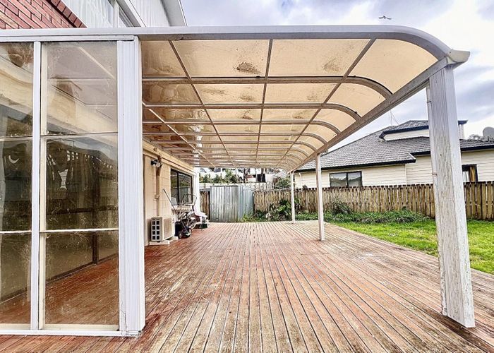  at 4/133 Ennis Avenue, Pakuranga Heights, Manukau City, Auckland