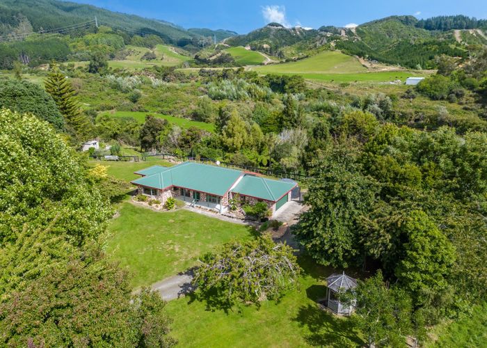  at 266 North Manakau Road, Levin