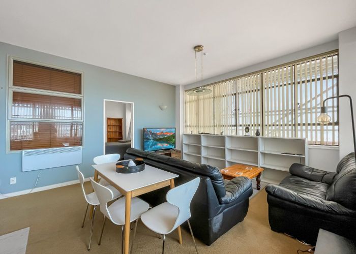  at 16/125 Thorndon Quay, Thorndon, Wellington, Wellington