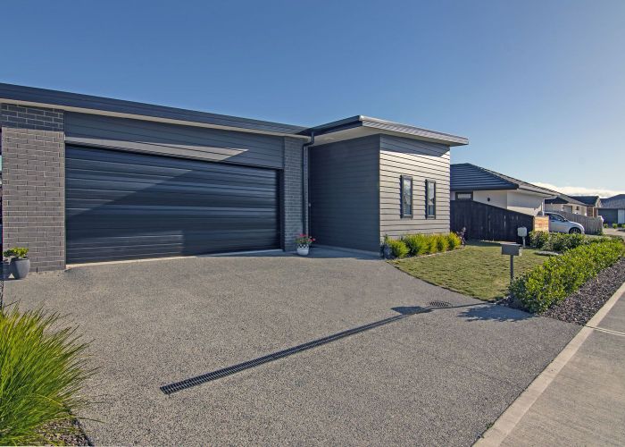  at 50 Midlane Crescent, Appleby, Richmond