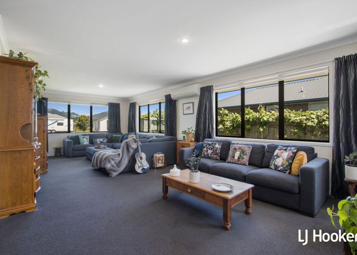  at 32 Reel Road, Athenree, Waihi Beach