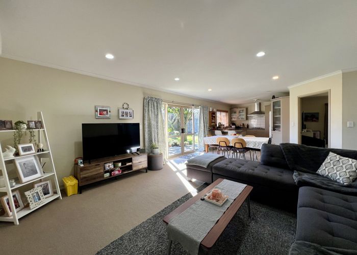  at 129 St James Drive, Huntington, Hamilton, Waikato