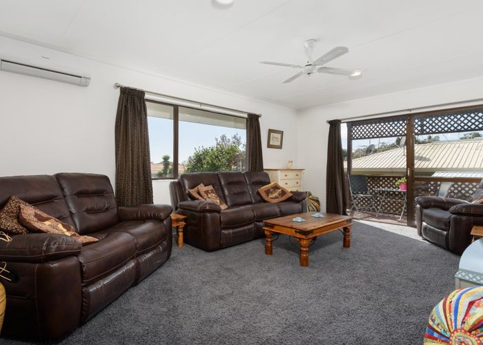  at 11A Portland Street, Welcome Bay, Tauranga