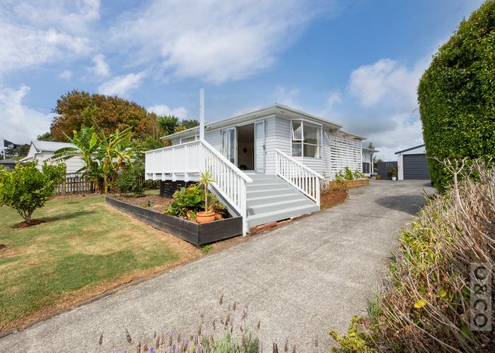  at 286 Amreins Road, Henderson