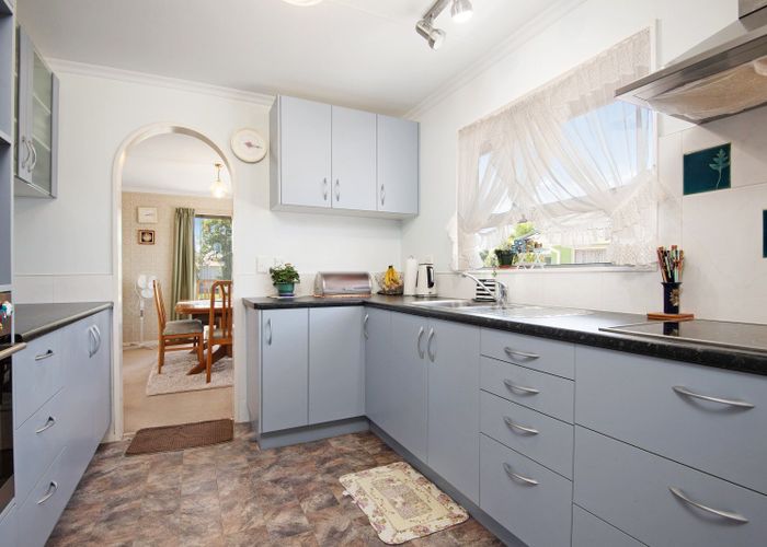  at 44 Hillcrest Drive, Kelvin Grove, Palmerston North