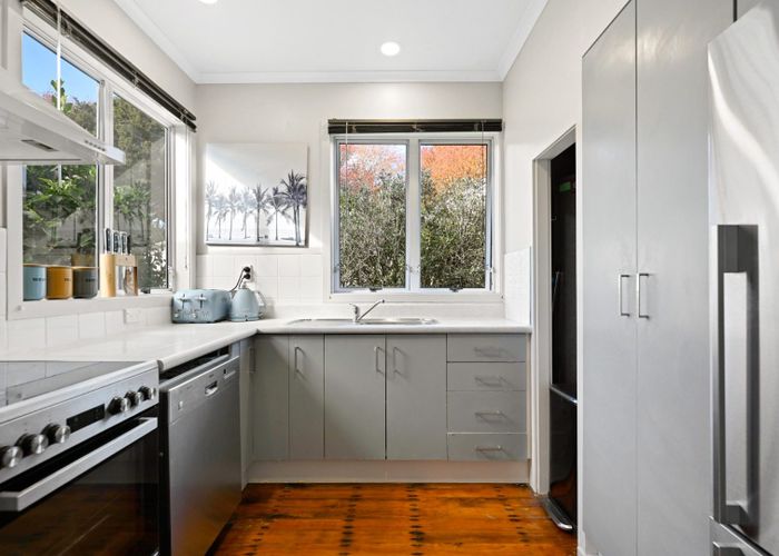  at 76 Norton Road, Frankton, Hamilton