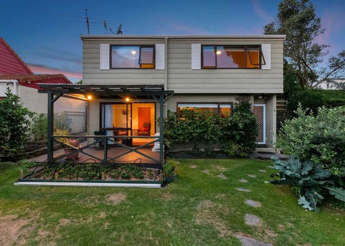  at 3/80 Prospect Terrace, Mount Eden, Auckland