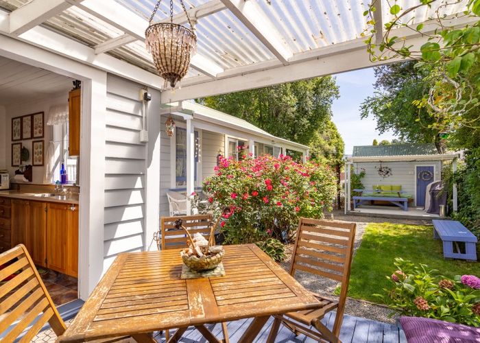 Free property data for 192 Main Street, Greytown homes.co.nz