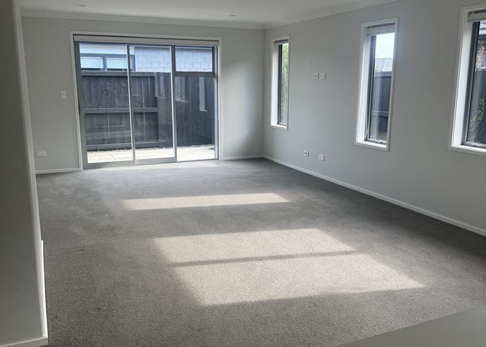  at 5 Tamapahore Boulevard, Papamoa Beach, Papamoa