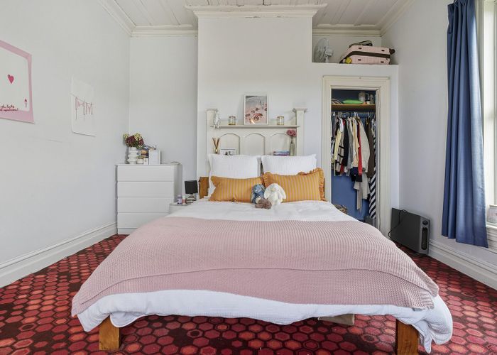  at 143 Queen Street, North Dunedin, Dunedin, Otago